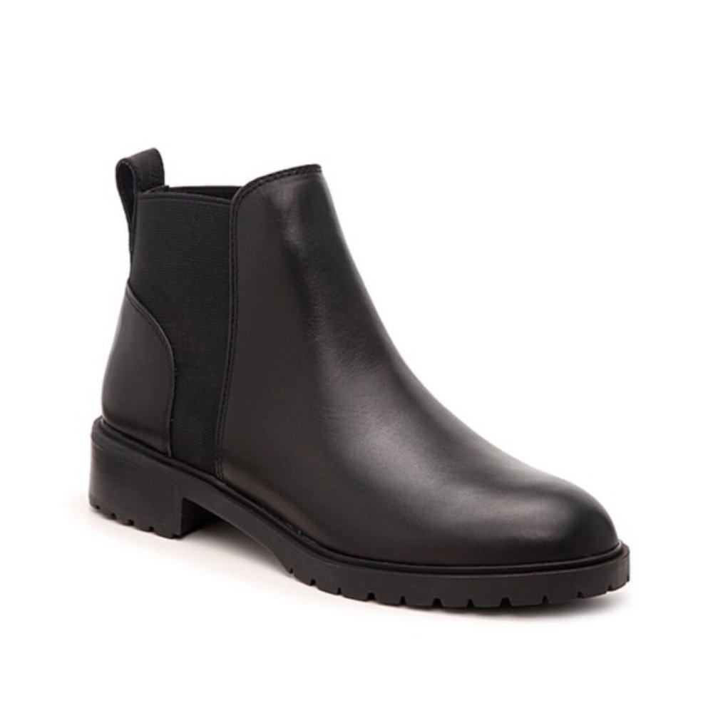 Steve Madden Urmi Black Bootie Size 11 NEW